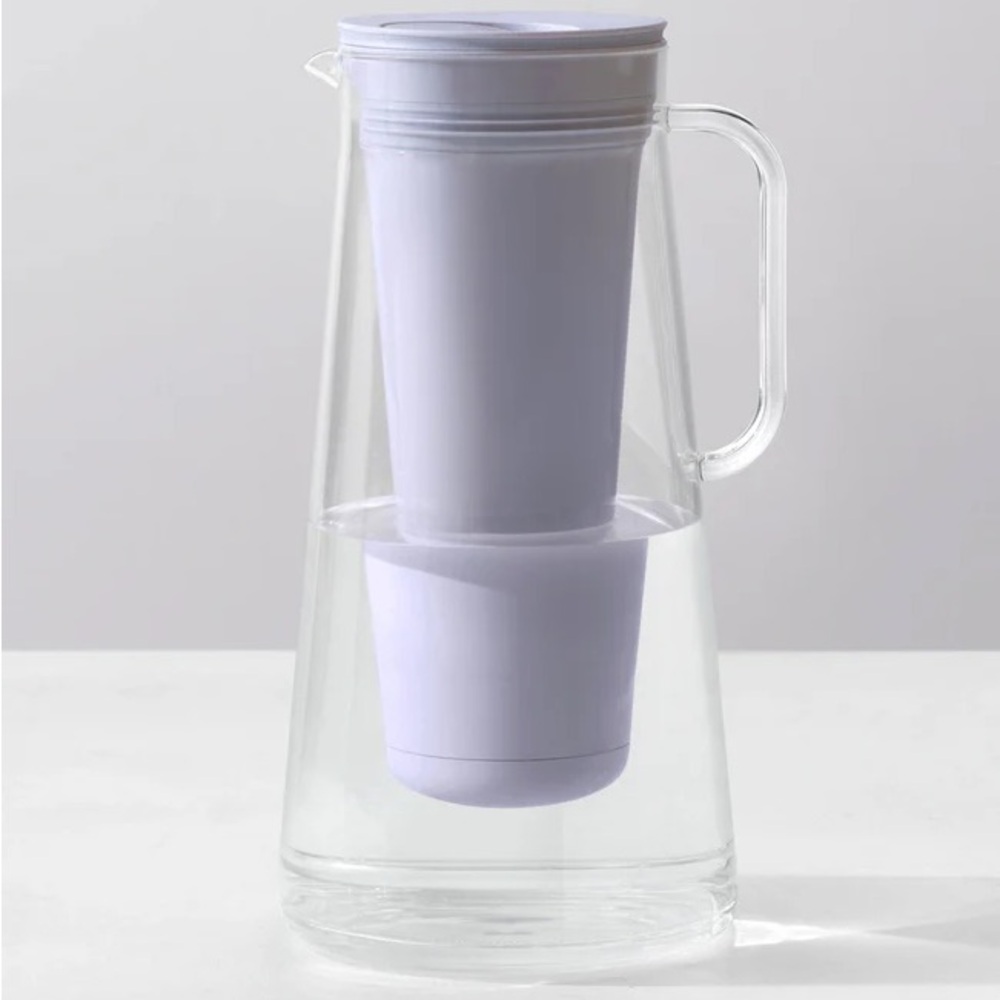 Life straw pitcher wisteria 7 cup GLASS microplastic chemical remover water